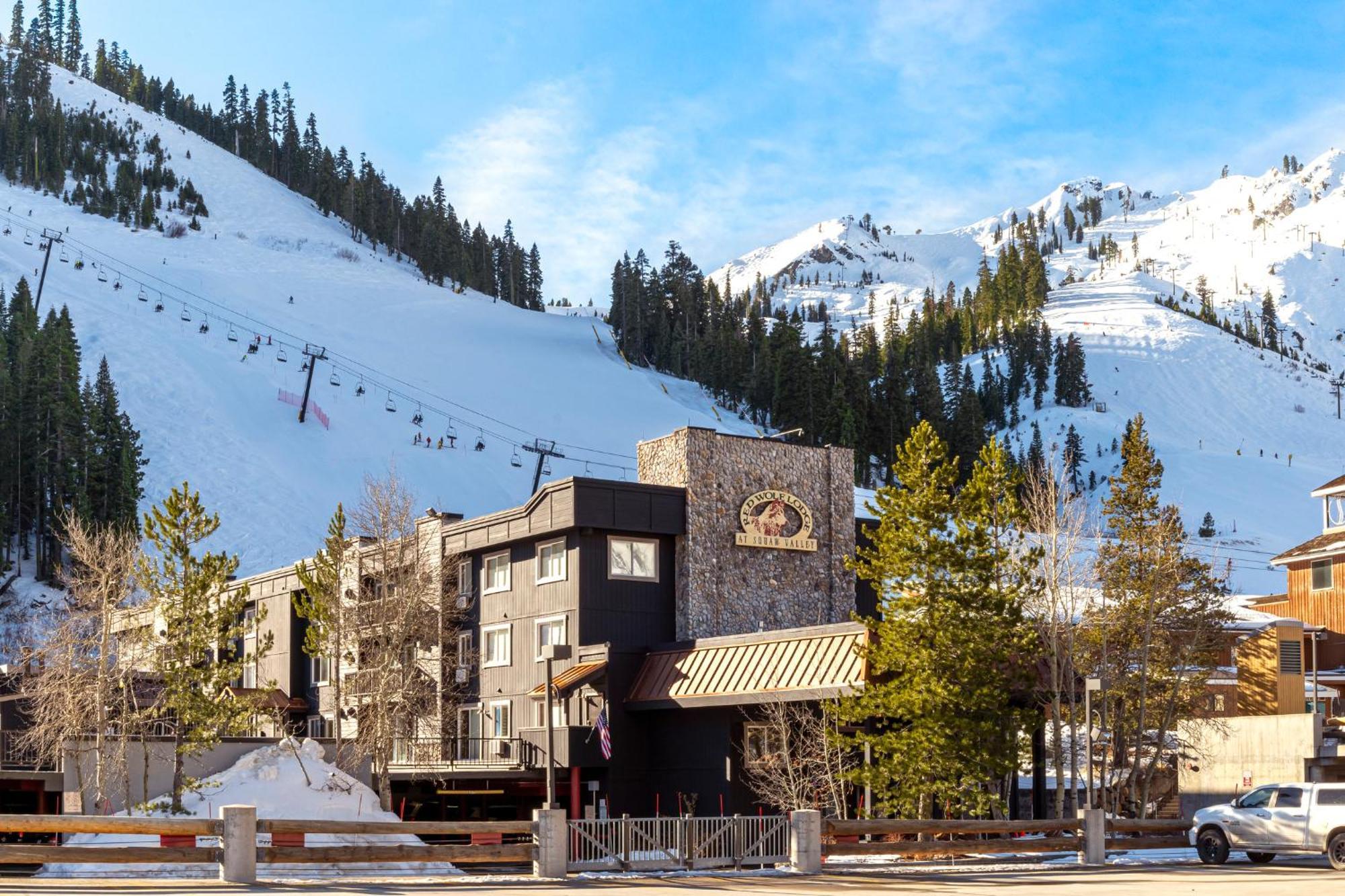 Lodge Red Wolf At Olympic Valley *